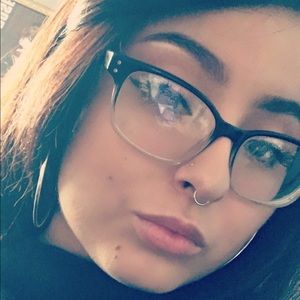 Meet your Posher, Katherine